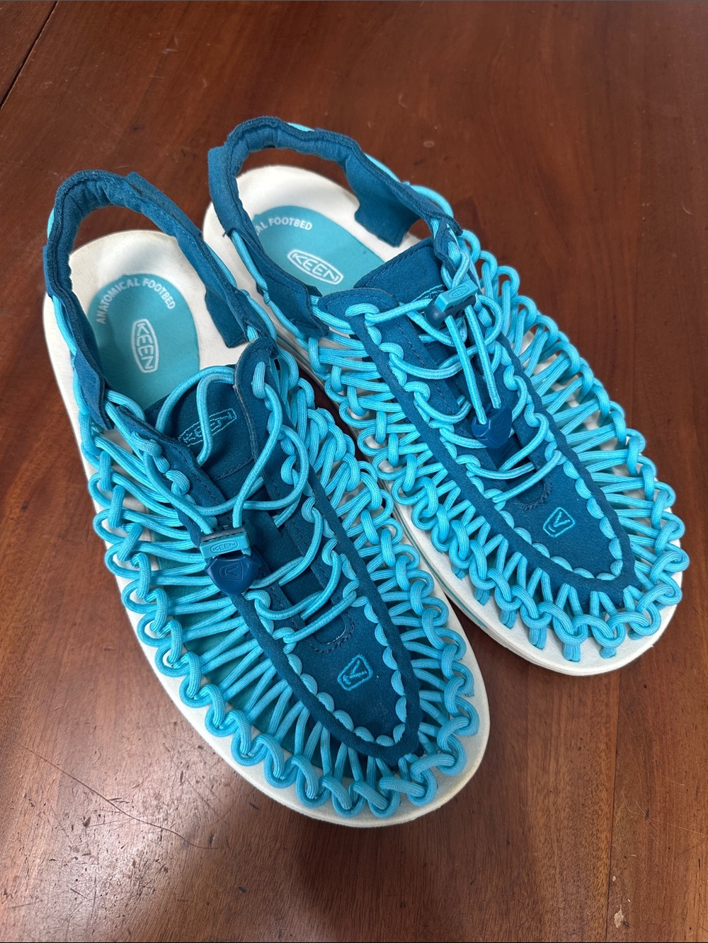 Keen Uneek Two-Tone Teal and Aqua Rope Sandals - Picture 2 of 8